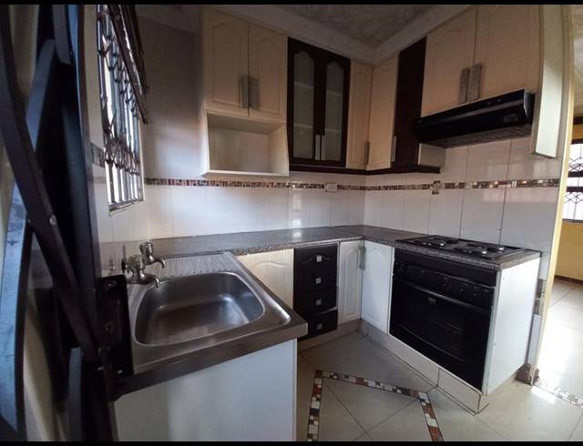 1 BEDROOM PROPERTY TO RENT IN PANORAMA GARDENS